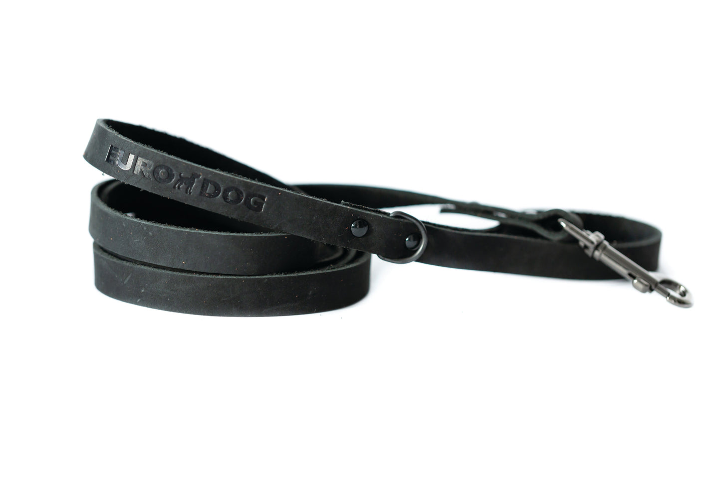 Sporty Midnight Black Leather Leash
